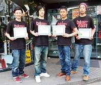 スタッフ全員が「TECHMASTER」を取得 ! !